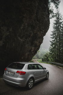 全球首辆原生支持欧逸Web3 APP的智能汽车，开启Web3出行新时代