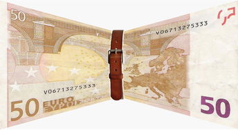和平精英两种币怎么用？学会规划不浪费资源