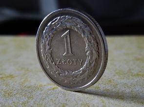 有一种币叫铜板，那是旧时光里最沉甸甸的温暖